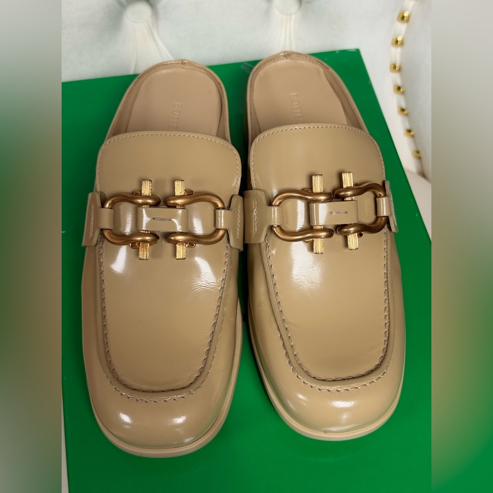 Bottega Veneta Monsieur Leather Loafer Mules tan